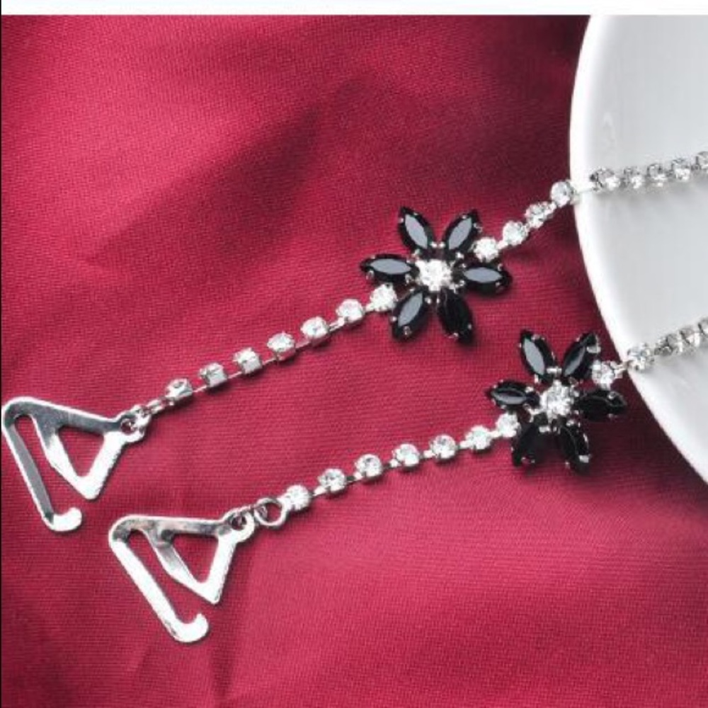 🎀 Black Flower Bra Straps